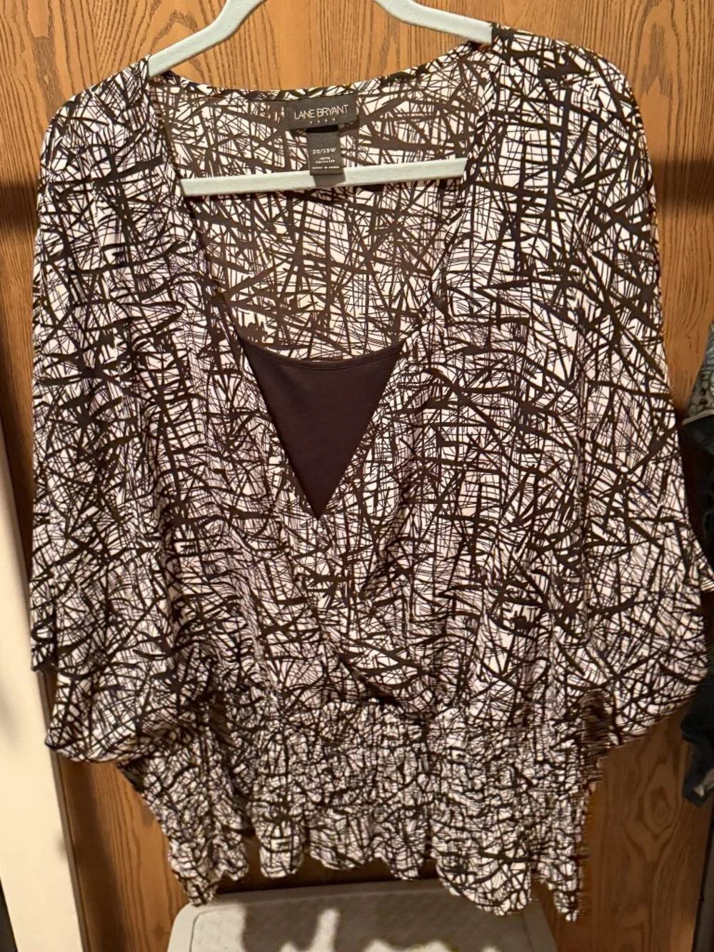 Lane Bryant 26/28W Abstract Crossover Blouse